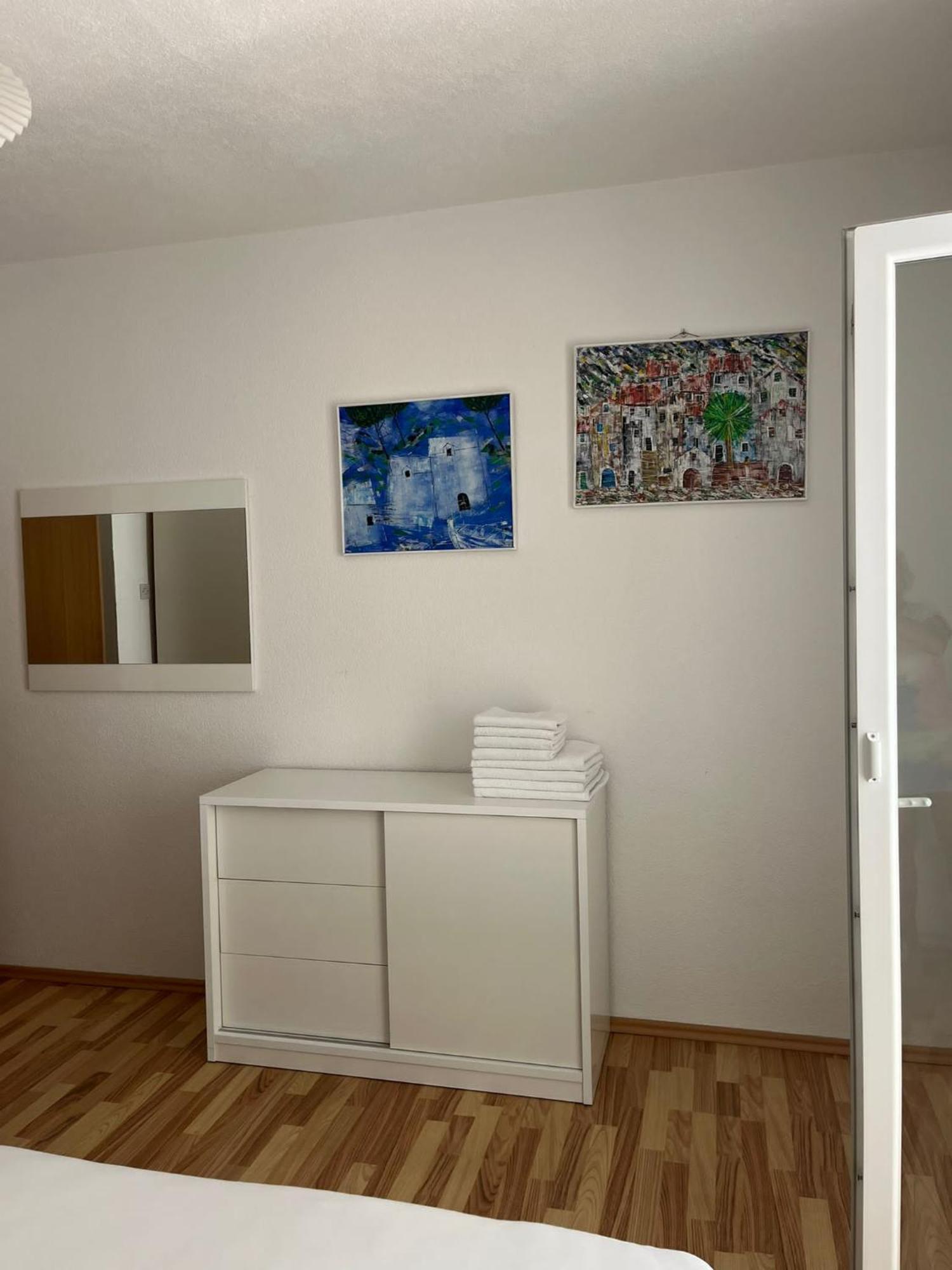 Apartment Davor Gradac  Exteriör bild